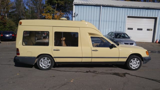 1980 Mercedes-Benz E-Class Mercedes 300E 2.5D