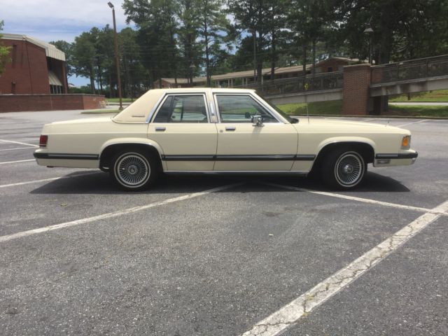 1989 Mercury Grand Marquis LS - photo 2