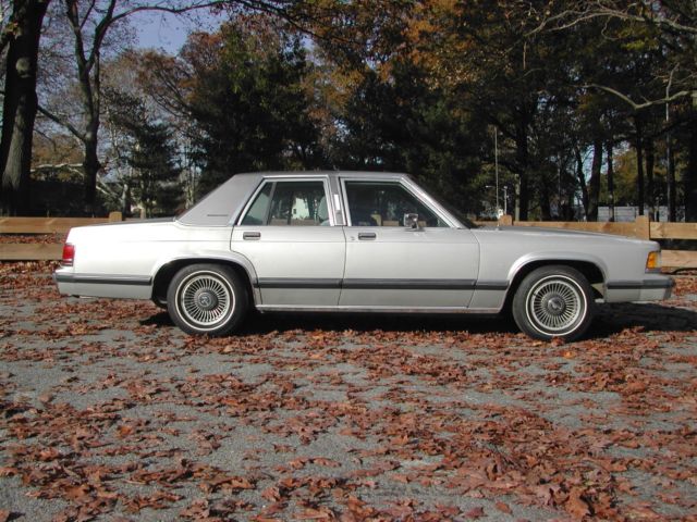 1989 Mercury Grand Marquis LS - photo 2