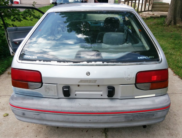 1989 Mercury Tracer Base Hatchback 2-Door - photo 12