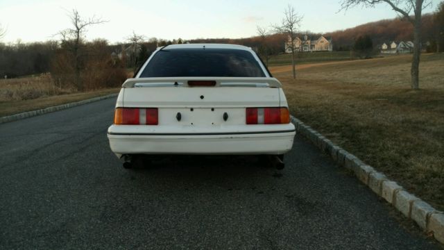 1989 Ford Other Hatch - photo 4
