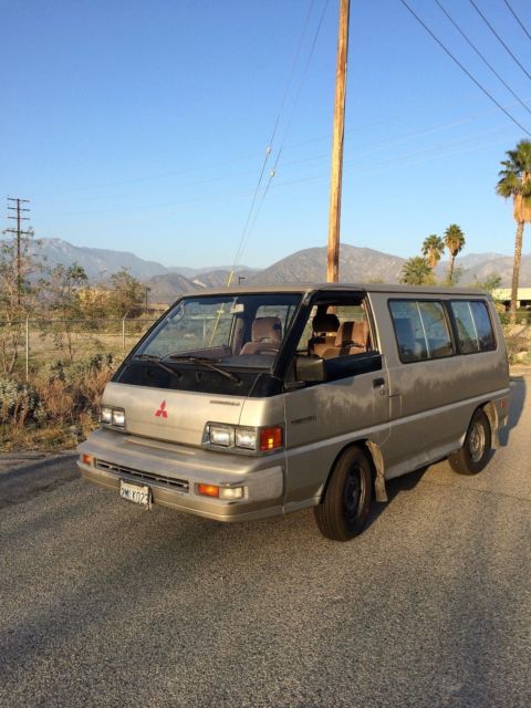 1989 Mistubishi Van 1989 Mitsubishi Other