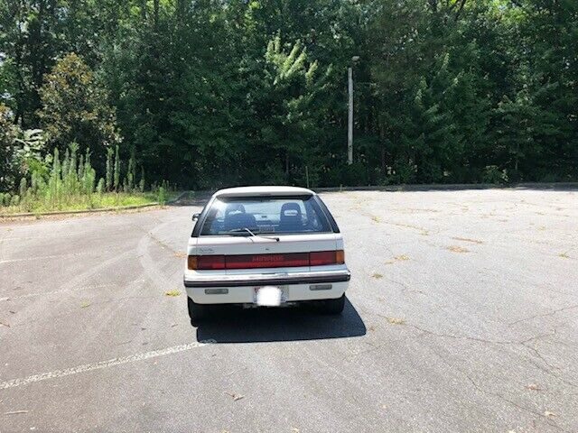 1989 Mitsubishi Mirage - photo 4