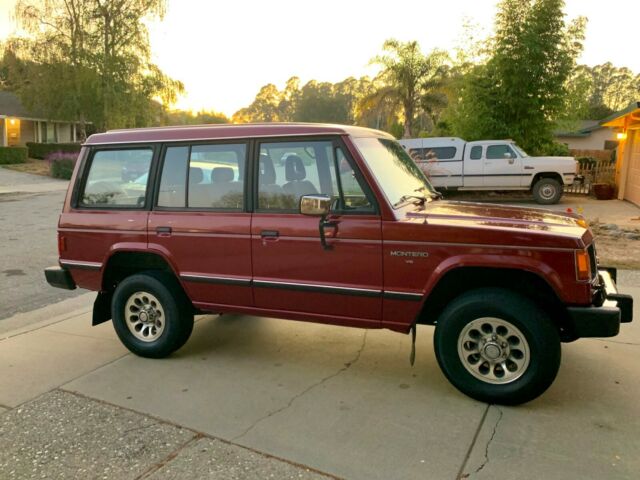 1989 Mitsubishi Montero V6 4X4 5 SPEED MANUAL TRANSMISSION - photo 4