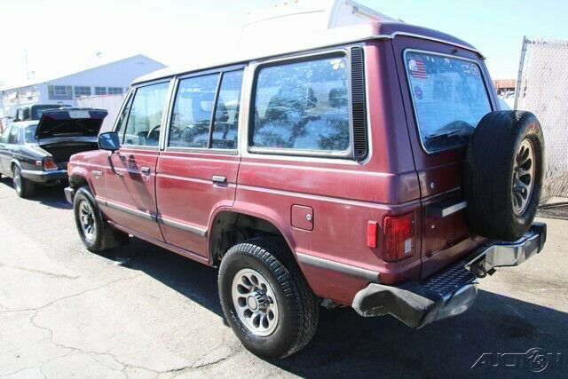 1989 Mitsubishi Montero LS - photo 3