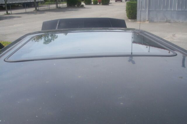 1989 Mitsubishi Montero LS 4 door - photo 7