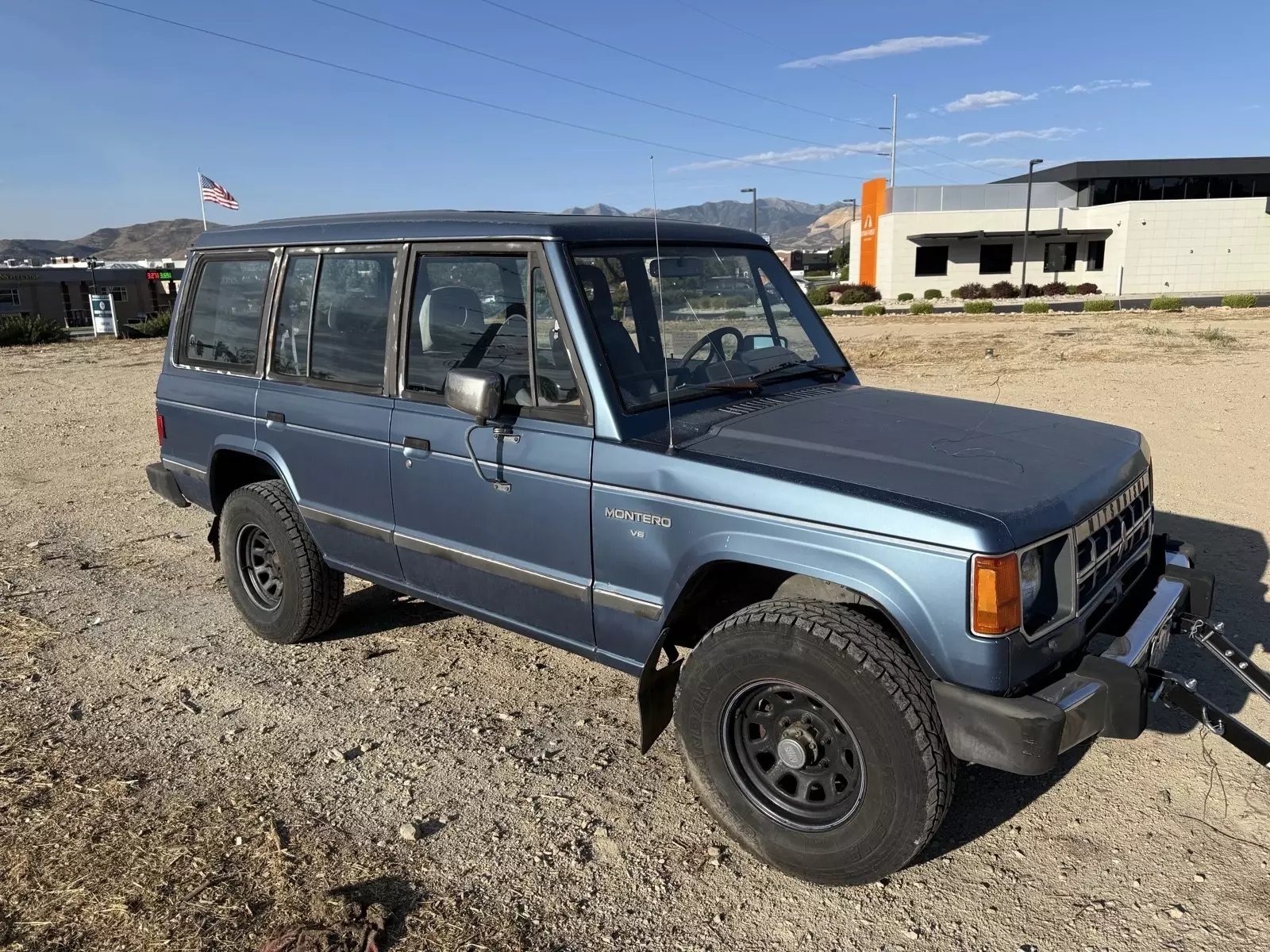 1989 Mitsubishi Montero SUV Blue 5 Speed Transmission 1989 Mitsubishi Montero