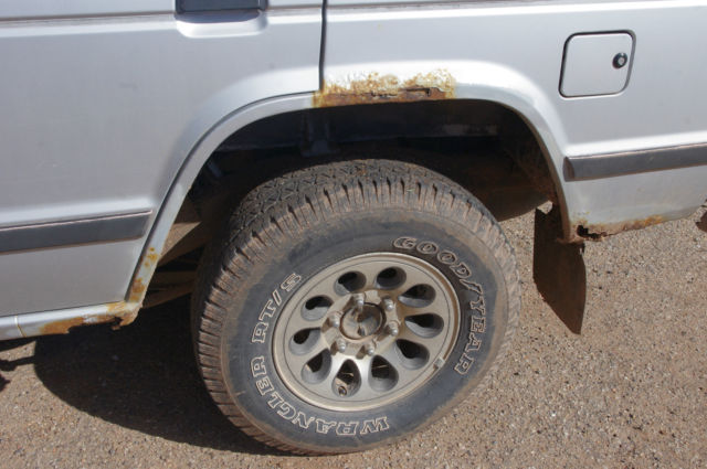1989 Mitsubishi Montero - photo 5