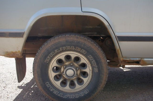 1989 Mitsubishi Montero - photo 8