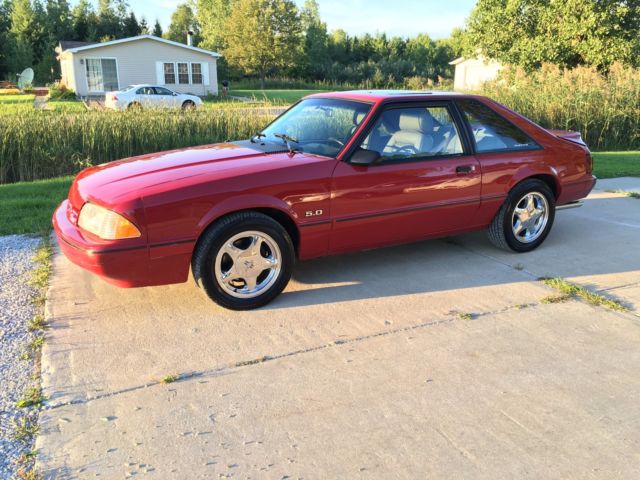 1989 Ford Mustang