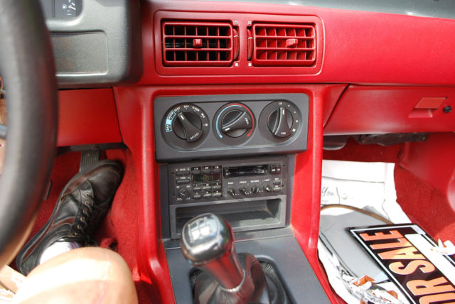 1989 Ford Mustang LX - photo 7