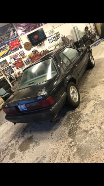 1989 Ford Mustang LX - photo 2
