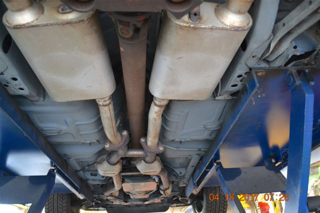 1989 Ford Mustang 2 DOOR HATCHBACK - photo 2