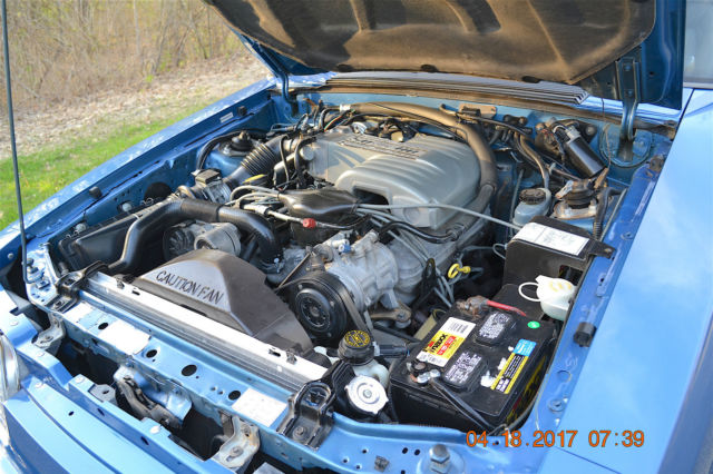 1989 Ford Mustang 2 DOOR HATCHBACK - photo 6