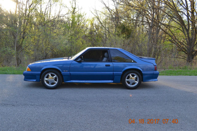 1989 Ford Mustang 2 DOOR HATCHBACK - photo 7