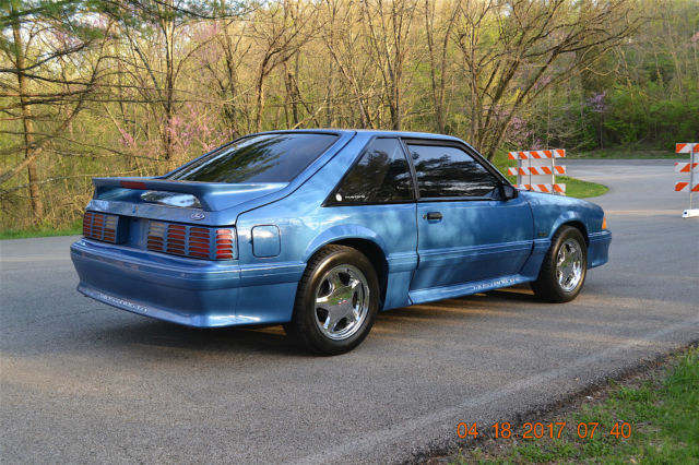 1989 Ford Mustang 2 DOOR HATCHBACK - photo 8