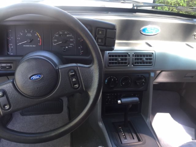 1989 Ford Mustang GT - photo 11