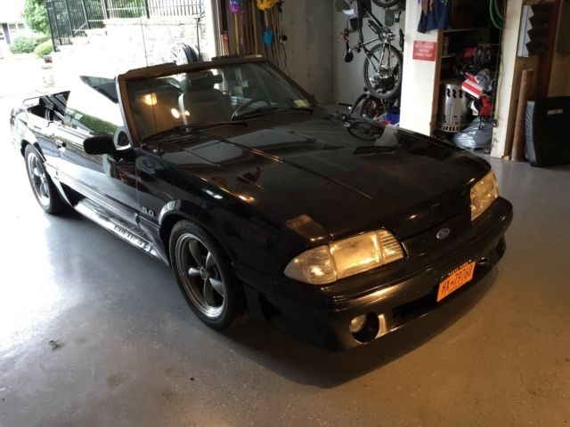 1989 Ford Mustang CONVERTIBLE - photo 4