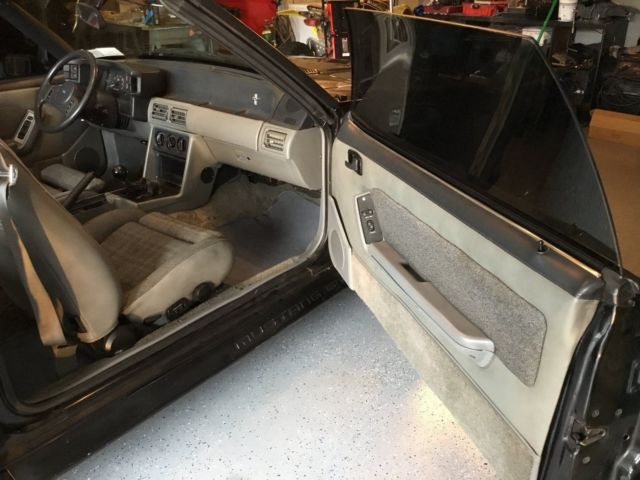 1989 Ford Mustang CONVERTIBLE - photo 9