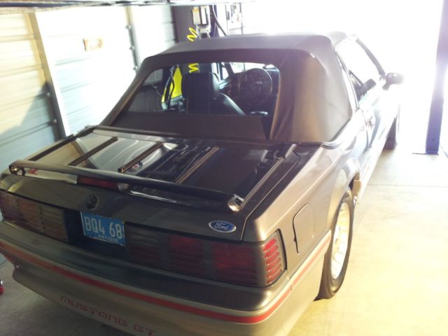 1989 Ford Mustang GT - photo 4