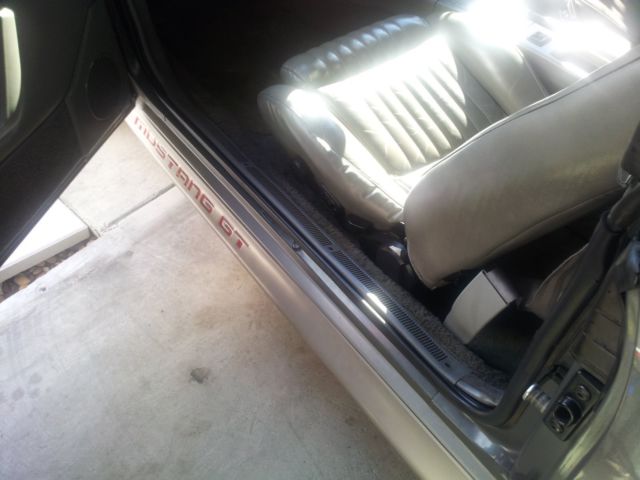 1989 Ford Mustang GT - photo 12