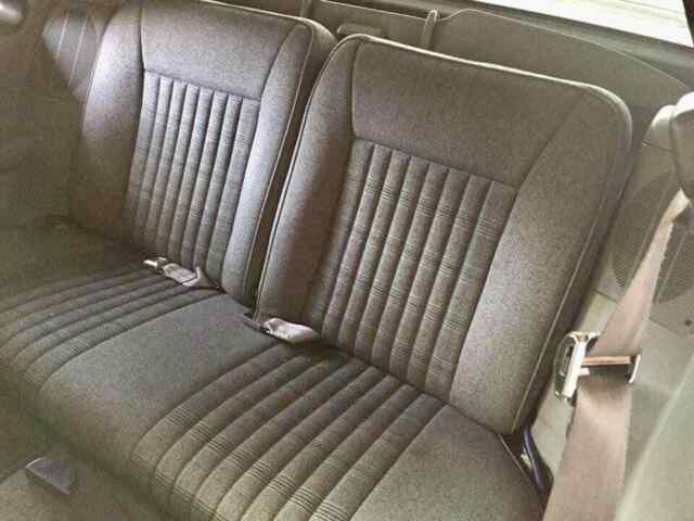 1989 Ford Mustang GT - photo 9