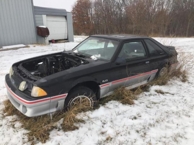 1989 Ford Mustang gt - photo 2