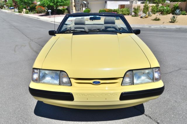 1989 Ford Mustang - photo 3