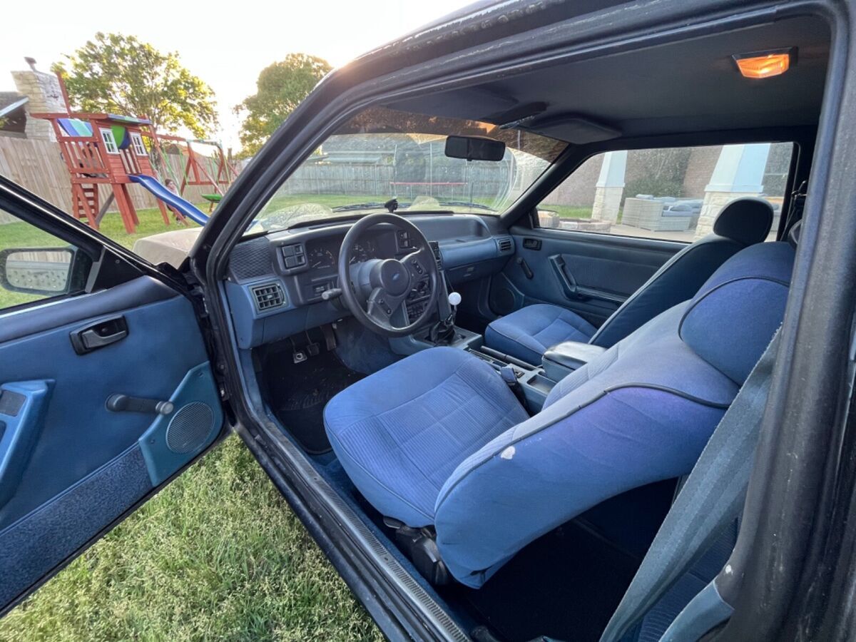 1989 Ford Mustang LX - photo 6