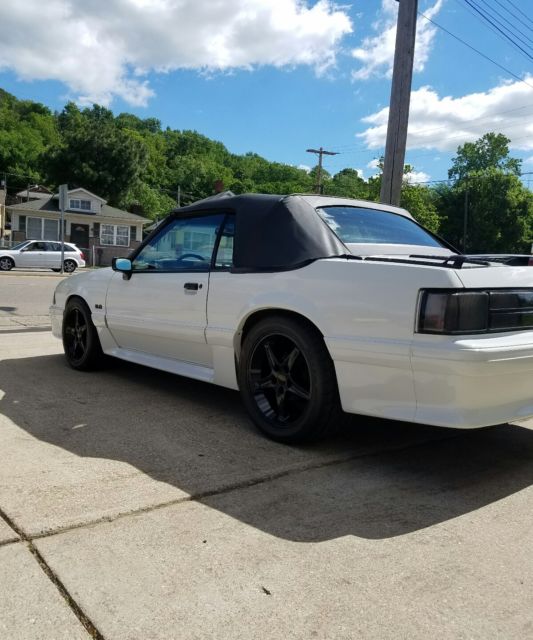 1989 Ford Mustang - photo 3