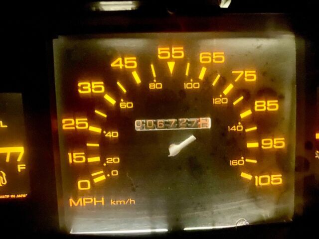 1989 Nissan Other Pickups SHORT BED - photo 4