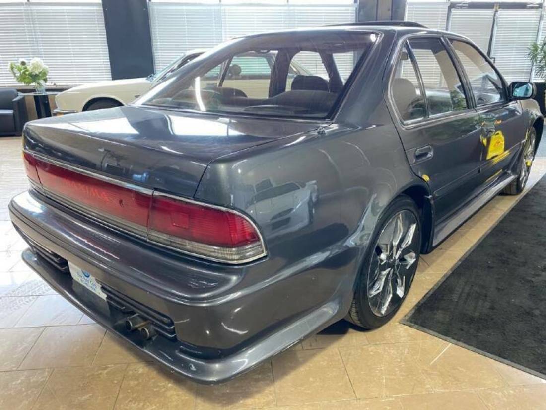 1989 Nissan Maxima - photo 3