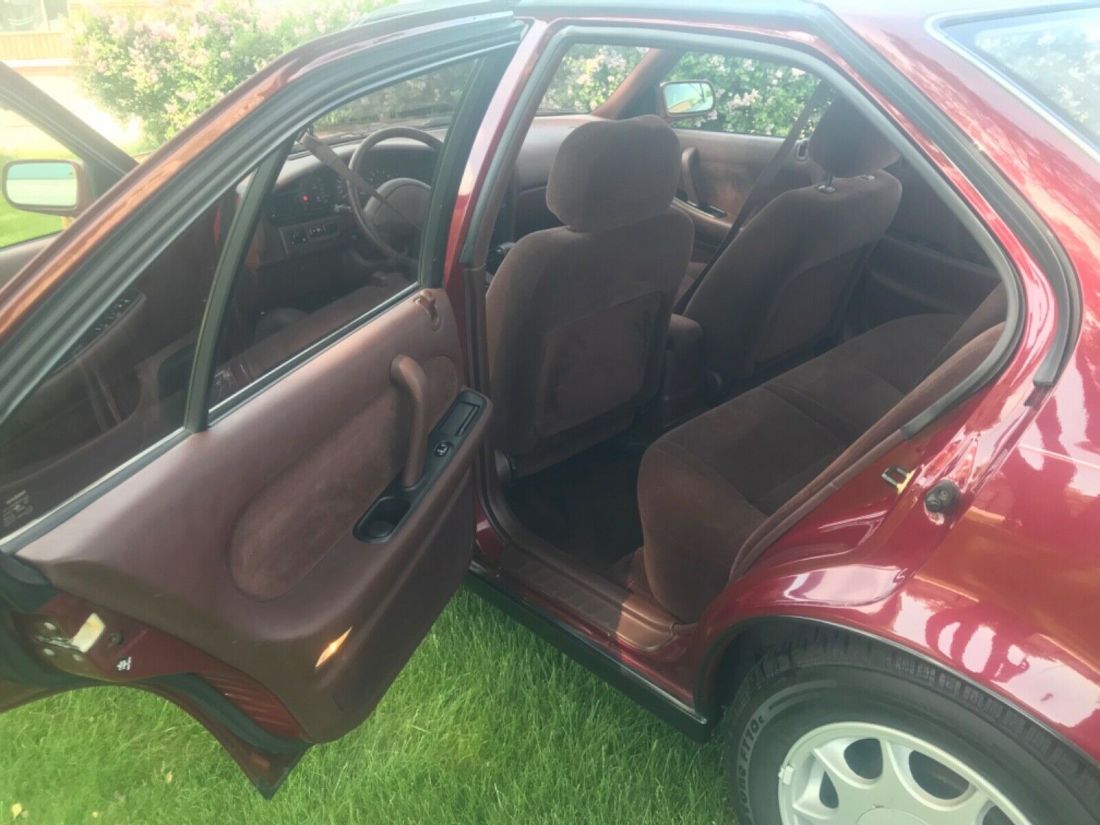 1989 Nissan Maxima - photo 8