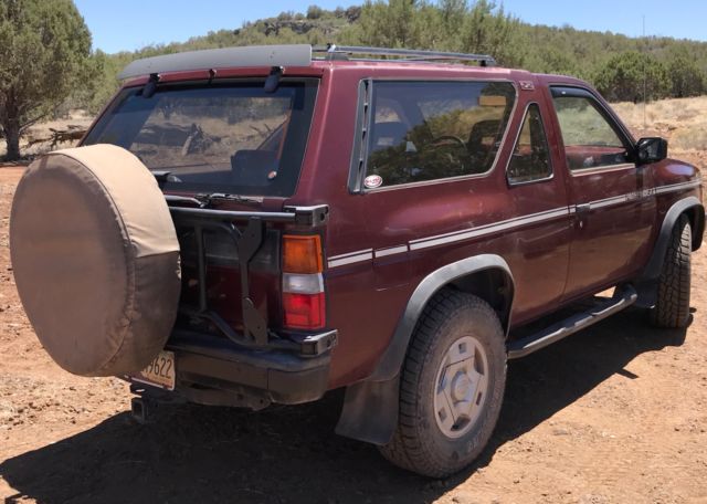 1989 Nissan Pathfinder - photo 2