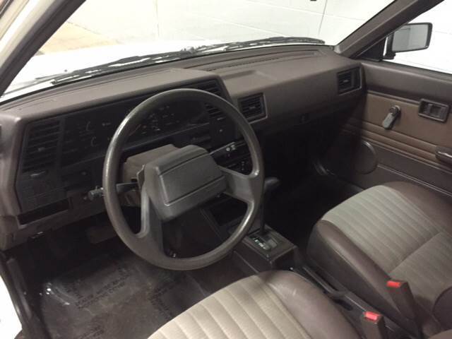 1989 Nissan Sentra XE 2dr Coupe - photo 6