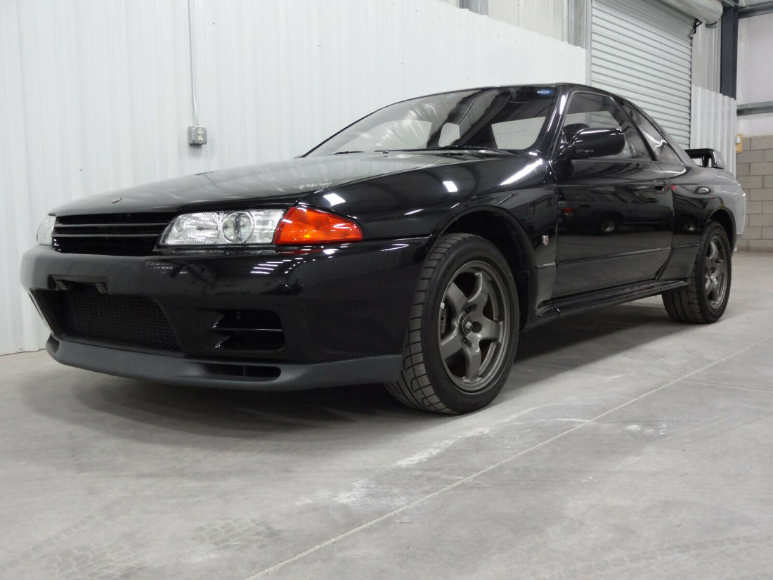 1989 Nissan Skyline GT-R R32 RHD OEM Black GTR Legal Clean Title Registered 1989 Nissan GT-R