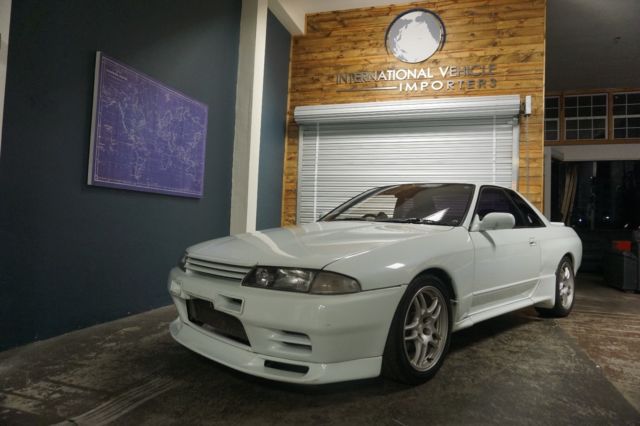 1989 Nissan Skyline R32 GTR AWD JDM RHD Twin Turbo 5 Speed GODZILLA 2.6L 1970 Nissan GT-R