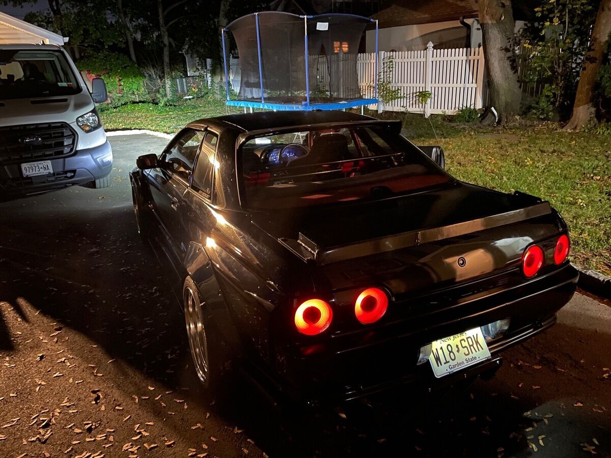 1989 Nissan Skyline R32 - photo 2