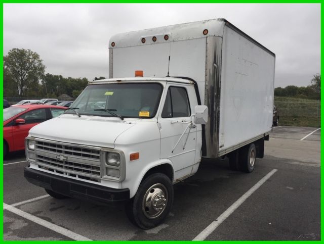 1989 Chevrolet C/K Pickup 1500 - photo 2