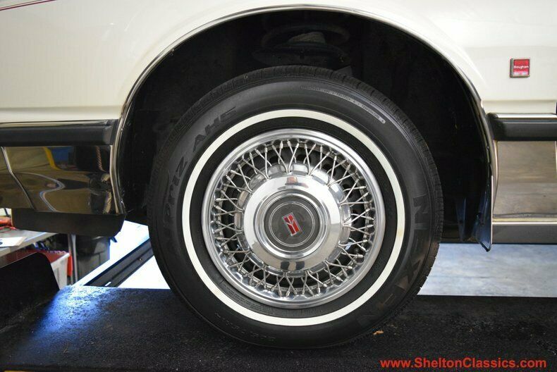 1989 Oldsmobile Eighty-Eight Royale - photo 11