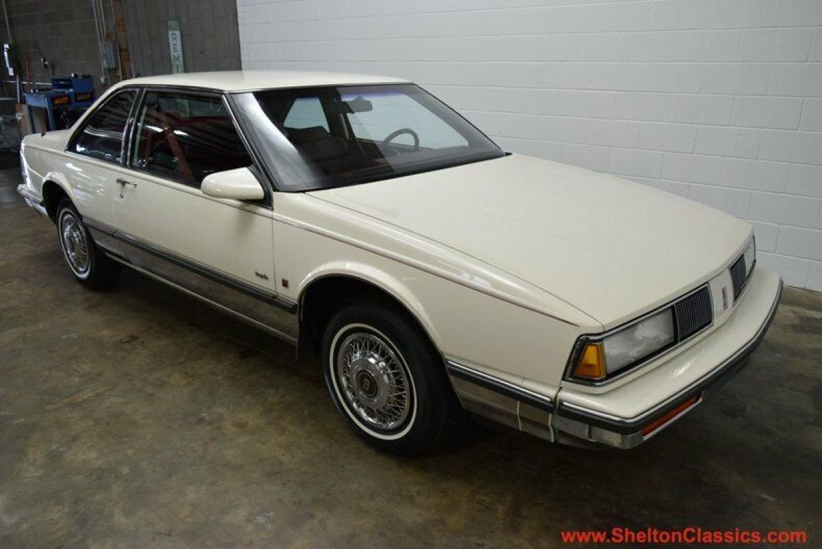1989 Oldsmobile Eighty-Eight Royale - photo 2
