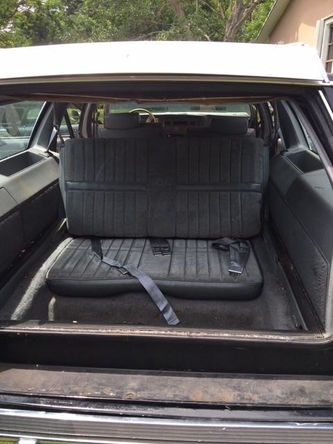 1989 Oldsmobile Custom Cruiser - photo 10