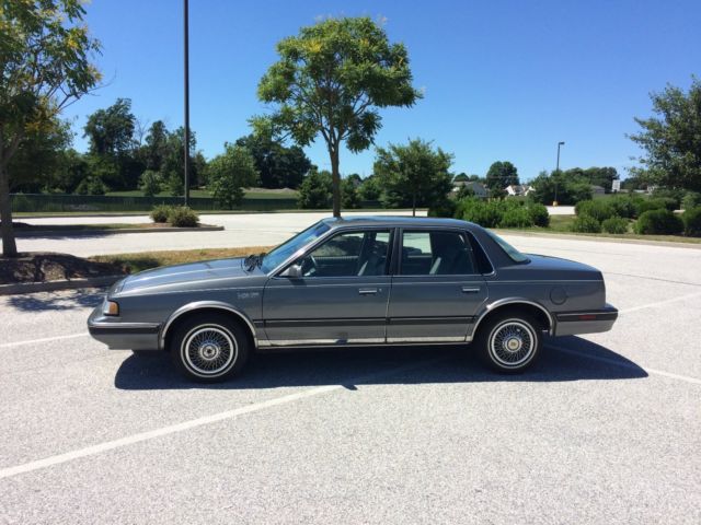 1989 Oldsmobile Cutlass Ciera SL 2.8L V6 Gray 1989 Oldsmobile Ciera