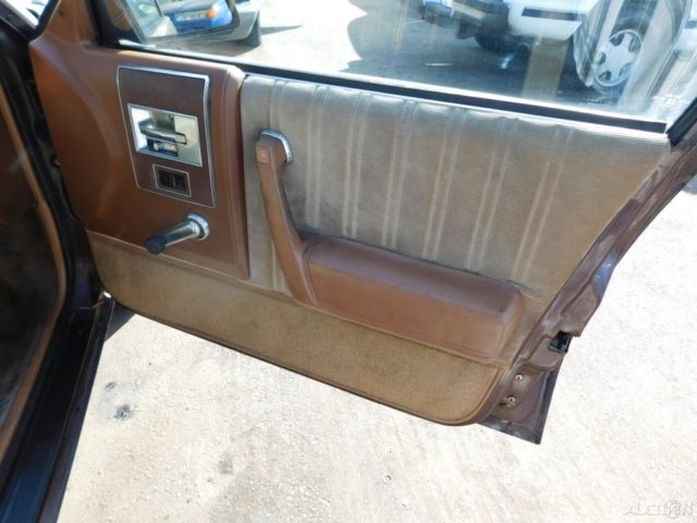1989 Oldsmobile Cutlass Base Sedan 4-Door - photo 12
