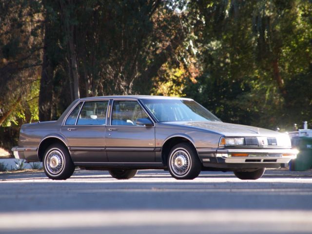 1989 Oldsmobile Eight-Eight 21k Original Low Miles Barnyard Barn Yard Find Rare 1989 Oldsmobile Eighty-Eight Royale Low 21k Miles Barn Yard Grandma Special