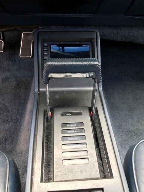1989 Oldsmobile Toronado - photo 11