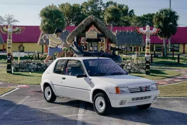 1989 PEUGEOT 205 RALLYE 1989 PEUGEOT 205 RALLYE compact hatchback