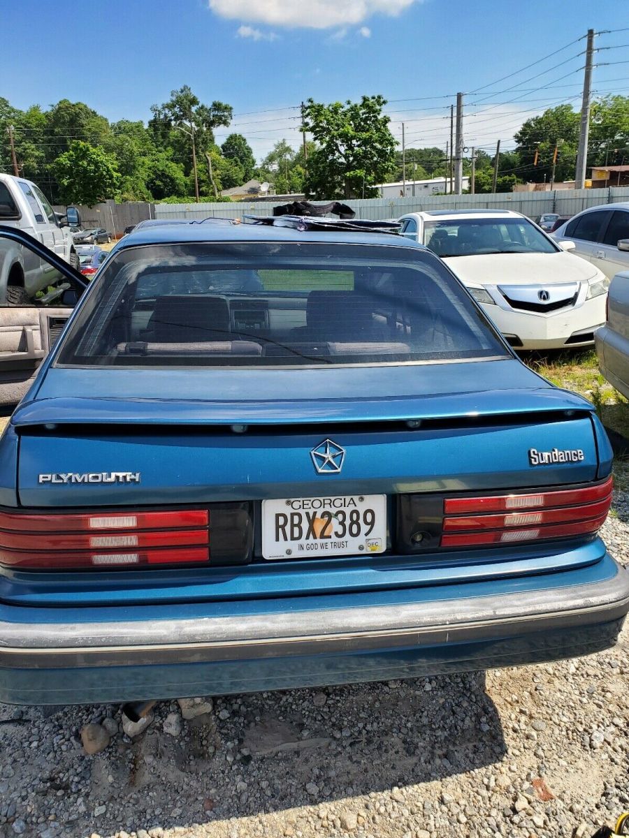 1989 Plymouth Sundance - photo 2
