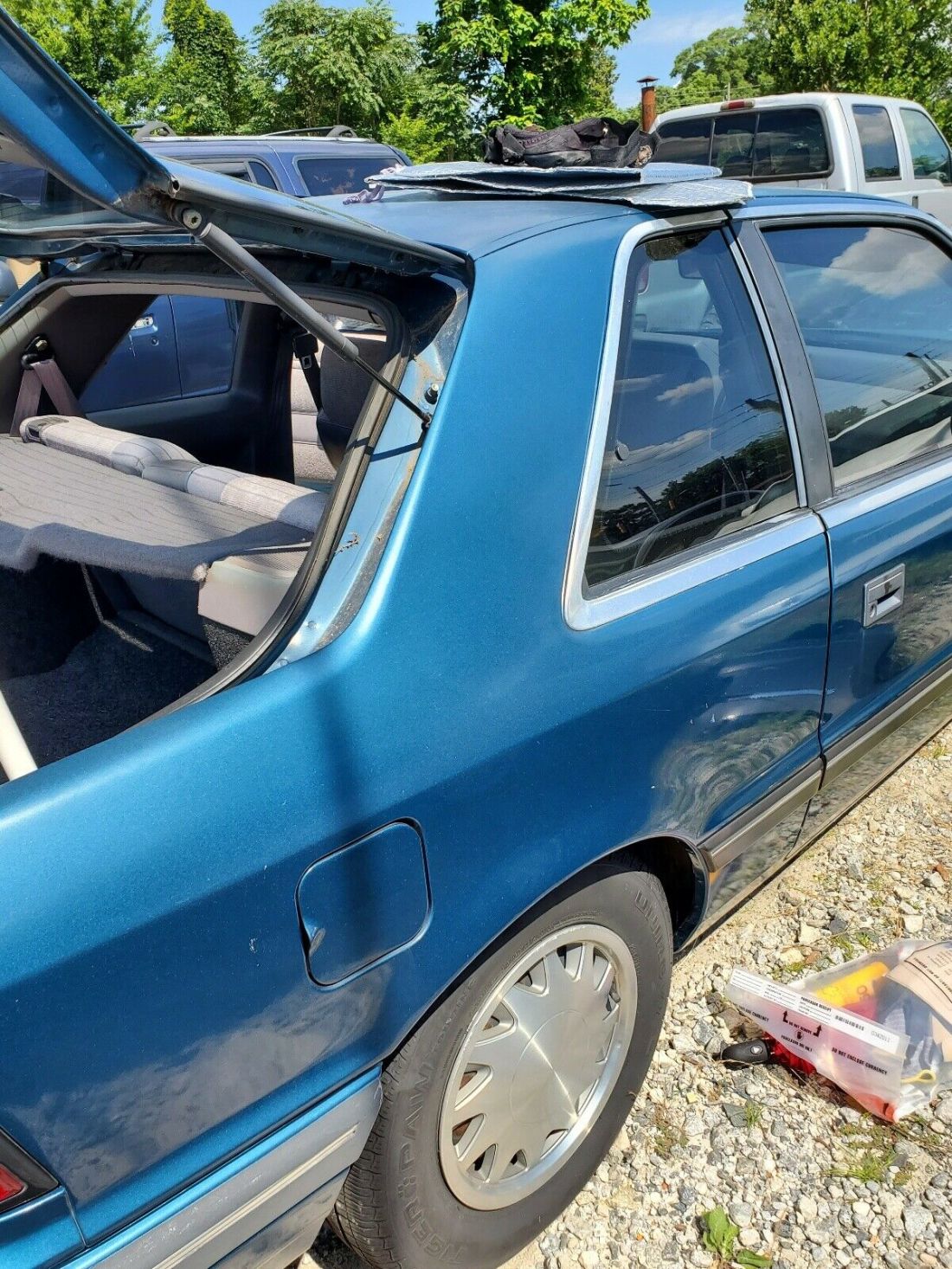 1989 Plymouth Sundance - photo 4