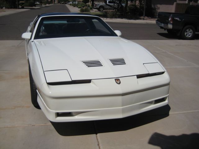 1989 Pontiac Trans Am GTA - photo 2